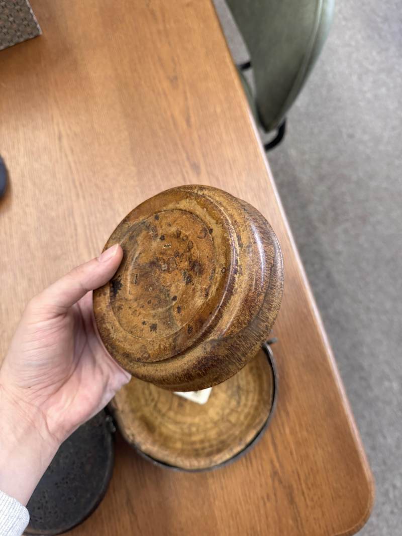 十五/十六世紀 西藏東部德格 鐵鋄金鏤空龍紋蓋盒 | A rare Tibetan gilt-damascened iron bowl box and cover, Derge, Eastern Tibet, 15th/16th century - 图19