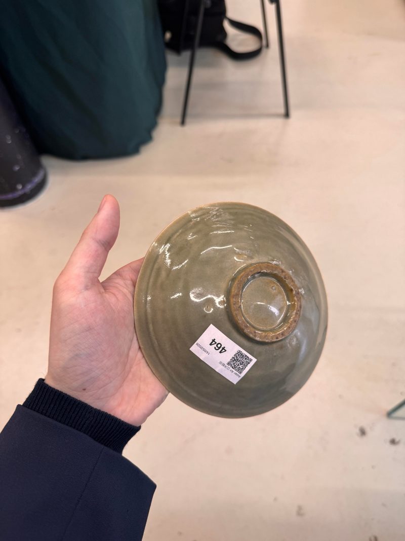 北宋 耀州窯青釉刻花牡丹紋盌 | Santos Collection | A Chinese Yaozhou celadon 'peony' bowl, Northern Song dynasty - 图7