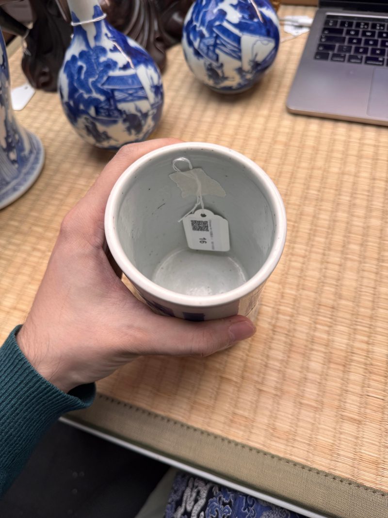 清康熙 青花赤壁賦筆筒 | Santos Collection | A fine Chinese blue and white 'Ode to the Red Cliffs' brushpot, Qing dynasty, Kangxi period - 图12