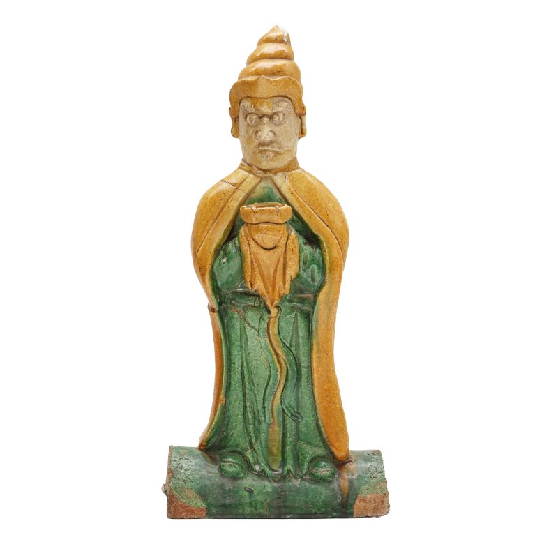 明 三彩蕃人立像瓦當 | A Chinese sancai-glazed 'foreigner' roof tile, Ming dynasty - 图1