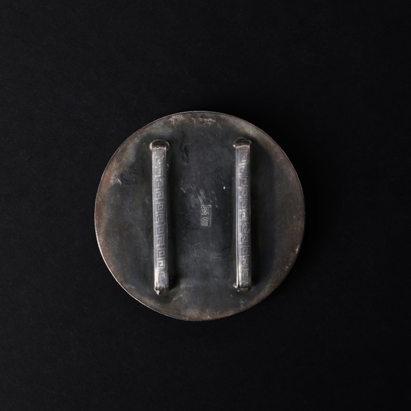 民國 白玉雕佩鑲銀框 | A Chinese silver-mounted white jade plaque, Republic period - 图2