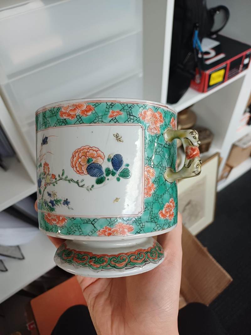 清康熙 五彩花卉圖蓋罐 | A Chinese famille-verte double-handled 'floral' pot and cover, Qing dynasty, Kangxi period - 图9