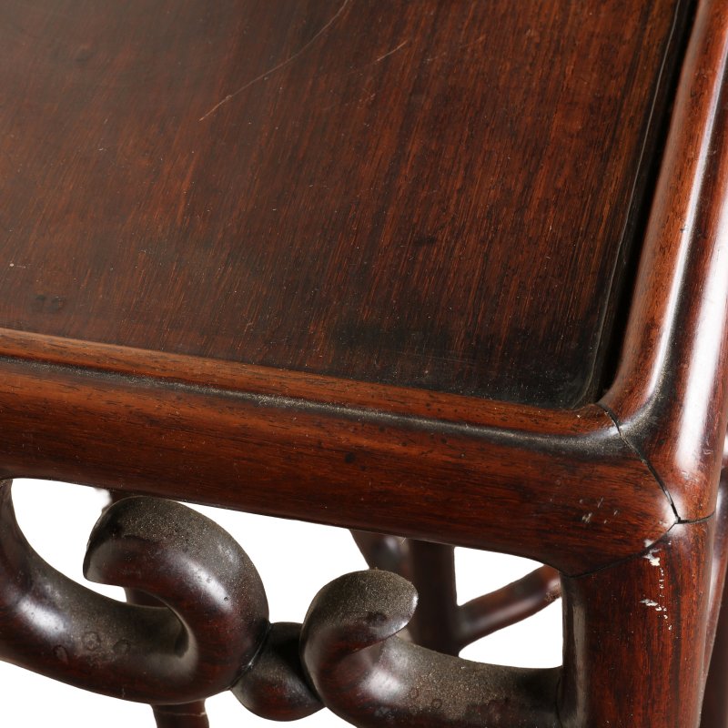 清十九世紀 紅木花幾一對 | A pair of Chinese hardwood hongmu jardinière stands, Qing dynasty, 19th century - 图3