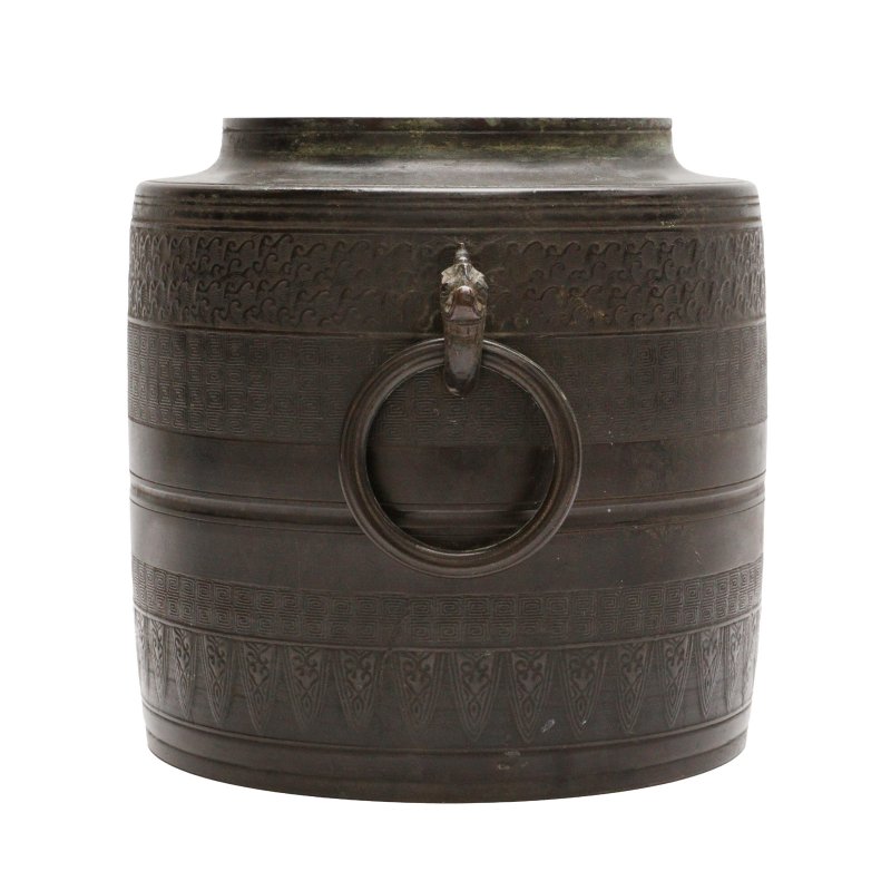 清 銅鋪首耳 | A Chinese bronze twin-handled pot, Qing dynasty - 图2