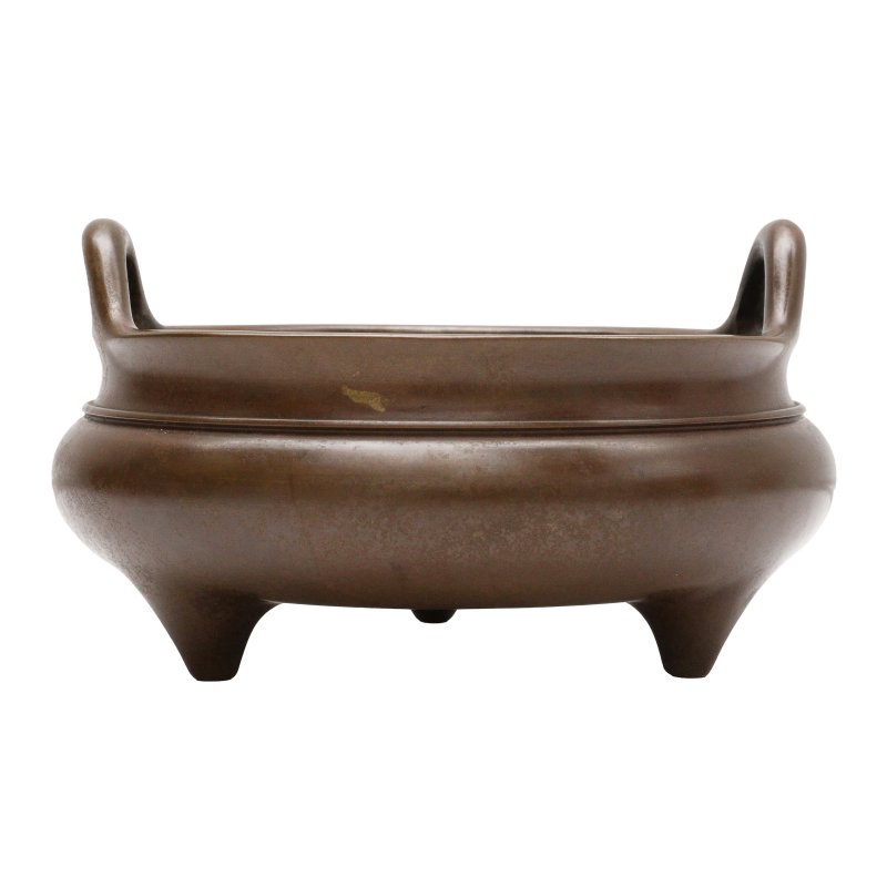 十九/二十世紀 銅沖天耳三足香爐《宣德年製》款 | A Chinese bronze tripod censer, 19th/20th century - 图2