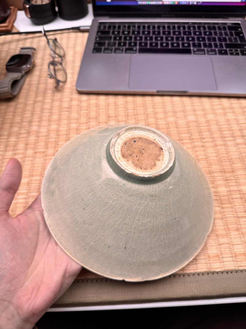 南宋 青白釉刻牡丹紋笠式盌 | Santos Collection | A Chinese Qingbai 'peony' carved bowl, Southern Song dynasty - 图5