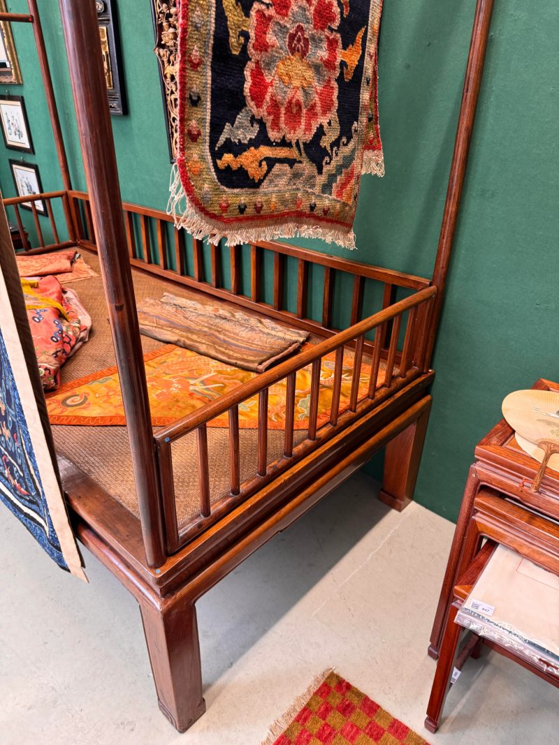 十九世紀 櫸木四柱架子床 | A fine Chinese jumu southern elm four-poster canopy bed, 19th century - 图20