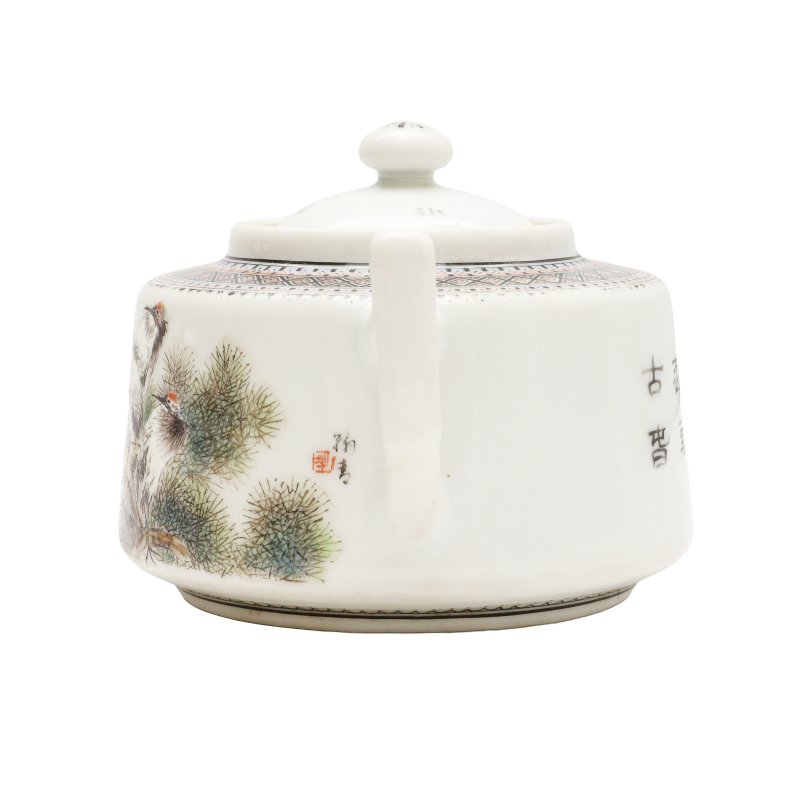 民國 粉彩仙鶴圖蓋壺 | A Chinese famille-rose 'cranes' teapot, Republic period - 图2