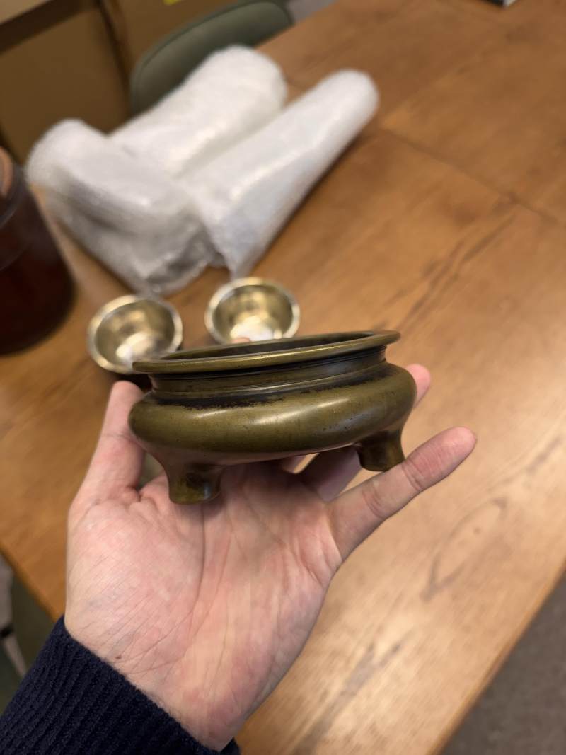 清十九世紀 三足銅爐 | A Chinese bronze tripod censer, Qing dynasty, 19th century - 图8