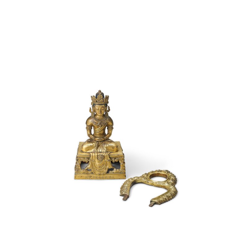 清乾隆 1770年 銅鎏金無量壽佛坐像 | A GILT-BRONZE FIGURE OF AMITAYUS - 图4