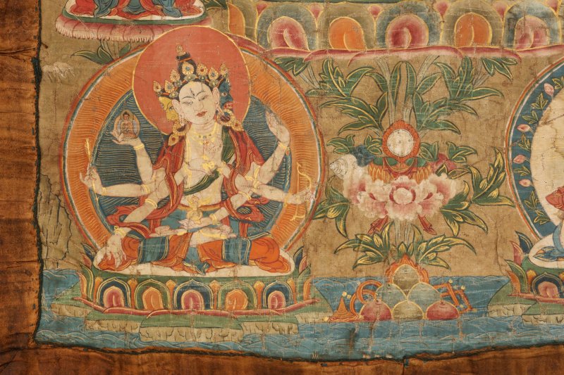 清十八世紀 西藏無量壽佛唐卡 | A Tibetan painted thangka of Amitayus, Qing dynasty, 18th century