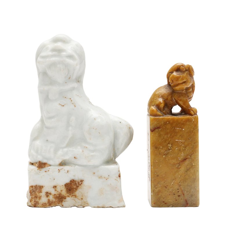 十八/十九世紀 瑞獸鈕印章 一組兩件 | A Chinese 'mythical beast' seal and incense holder, 18th/19th century