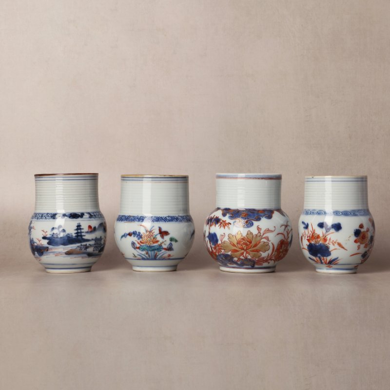 清康熙 伊萬里彩繪花卉紋馬克盃一組 | Santos Collection | A group of Chinese export Imari 'floral' mugs, Qing dynasty, Kangxi period - 图5