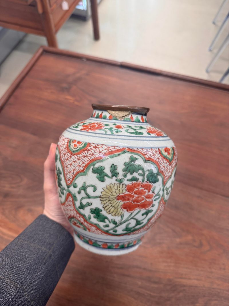 過渡期 五彩穿花鳳紋罐 | A Chinese wucai 'phoenix' jar, Transitional period, 17th century - 图20