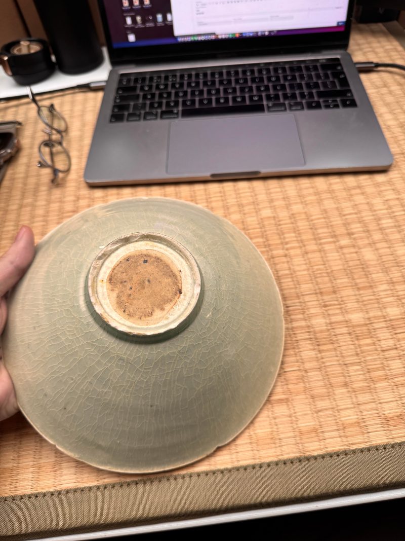 南宋 青白釉刻牡丹紋笠式盌 | Santos Collection | A Chinese Qingbai 'peony' carved bowl, Southern Song dynasty - 图6