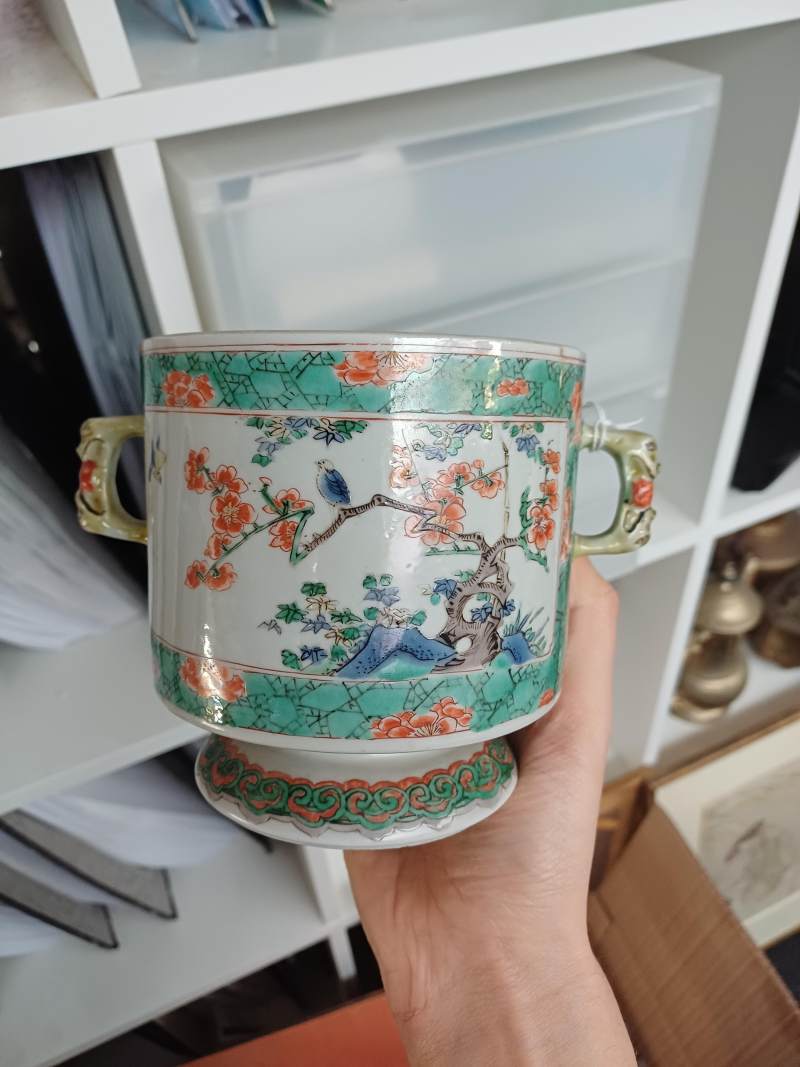 清康熙 五彩花卉圖蓋罐 | A Chinese famille-verte double-handled 'floral' pot and cover, Qing dynasty, Kangxi period - 图12