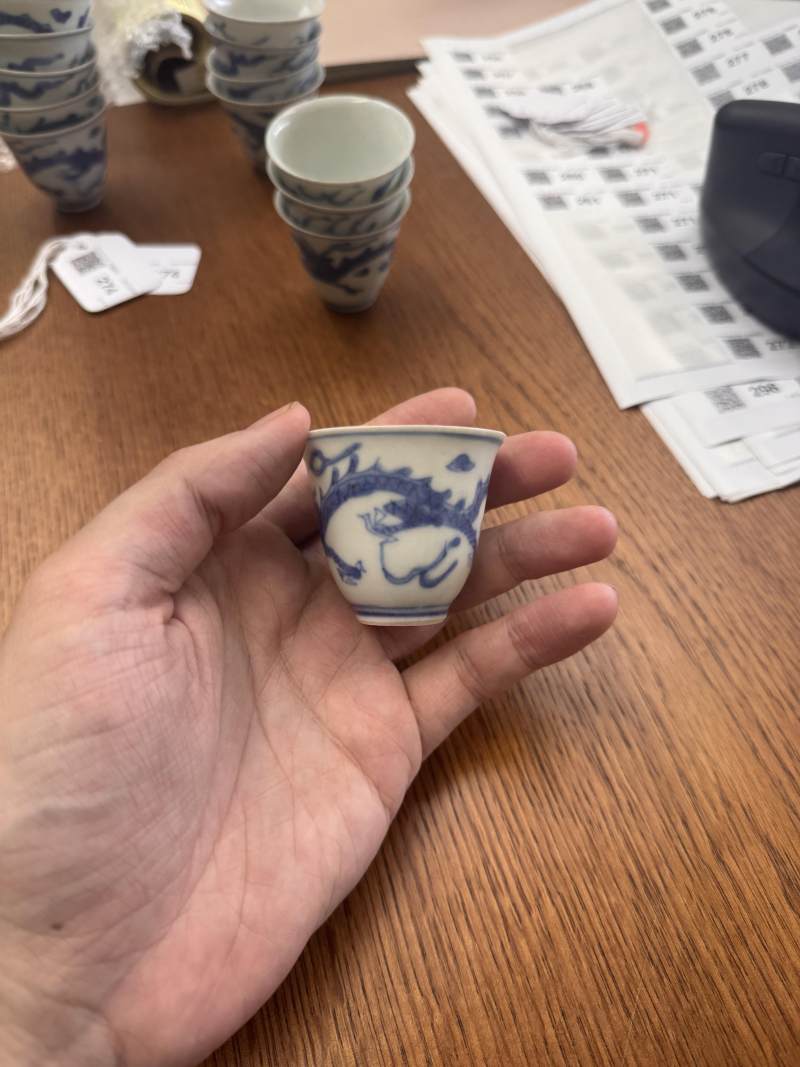 十七世紀 哈徹號沈船出水 青花龍紋酒盃一組四件 | A set of four Chinese blue and white wine cups from the Hatcher Cargo, 17th century - 图13