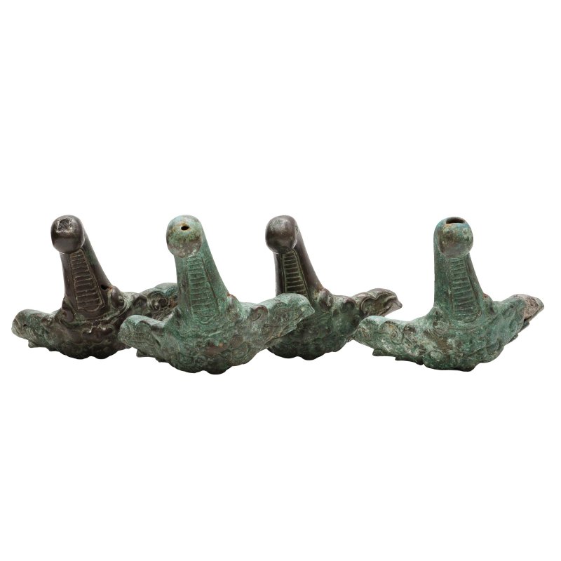 十九至二十世紀 銅雕獸首腳腿一組四件 | Four Chinese bronze beast-form cabriole legs, 19th-20th century
