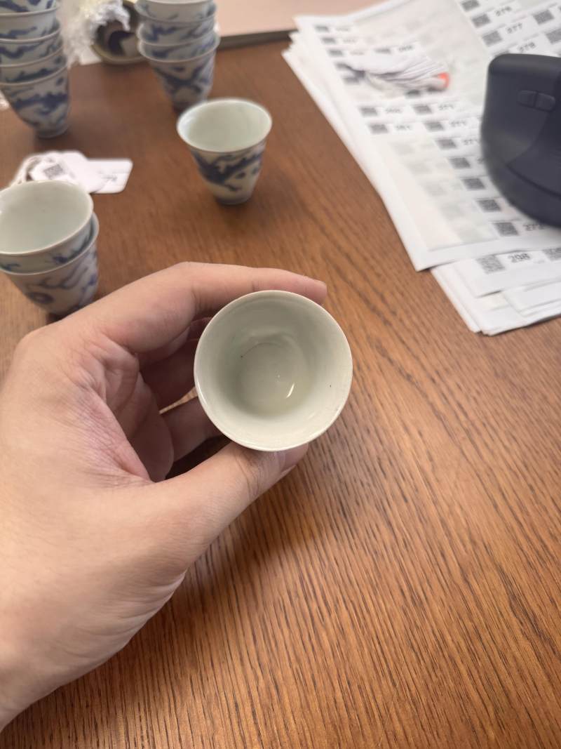 十七世紀 哈徹號沈船出水 青花龍紋酒盃一組四件 | A set of four Chinese blue and white wine cups from the Hatcher Cargo, 17th century - 图3