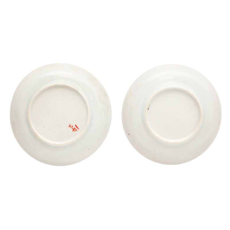 清雍正 外銷花卉紋薄胎盃及小盤兩對 | A pair of Chinese 'eggshell' famille-rose ‘floral’ cups and saucers, Qing dynasty, Yongzheng period - 图2
