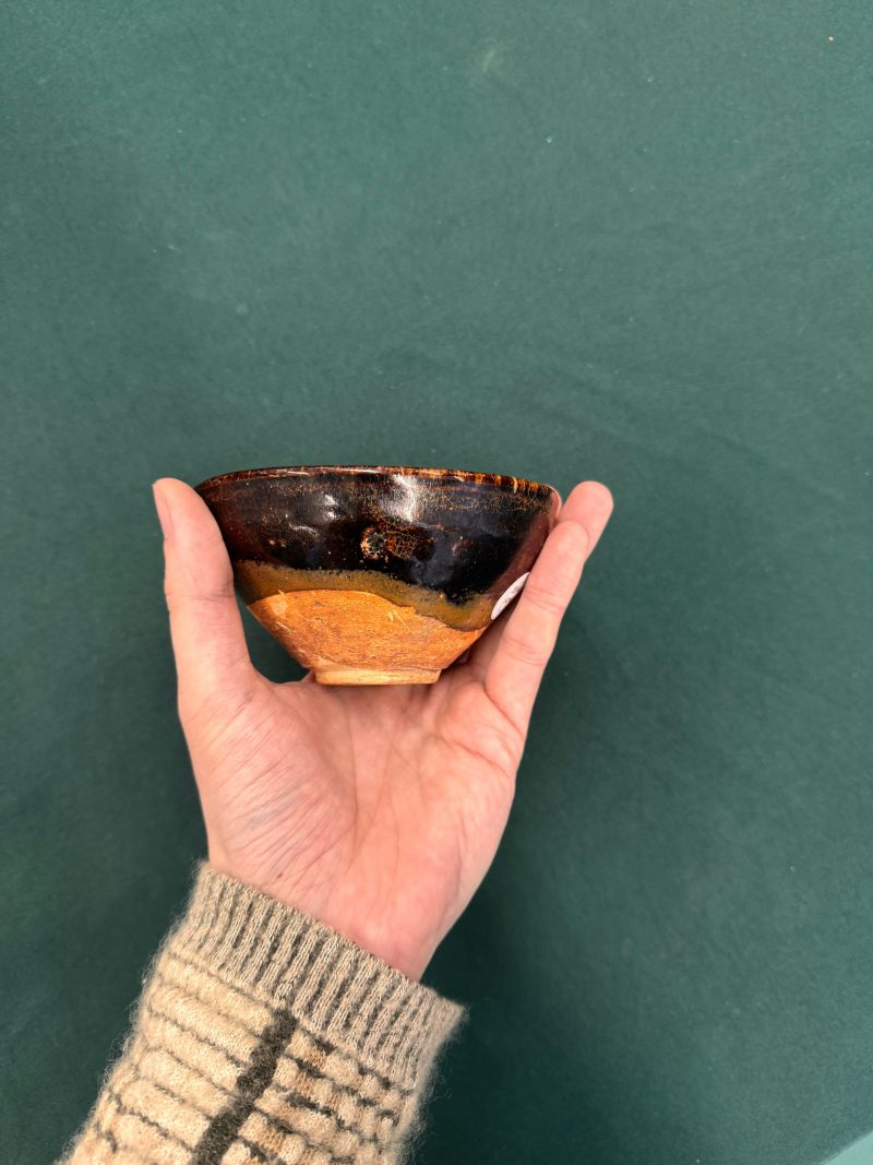 南宋 吉州窰剪紙貼花梅花紋盌 | Santos Collection | A fine Chinese Jizhou 'papercut' 'prunus' bowl, Southern Song dynasty - 图23
