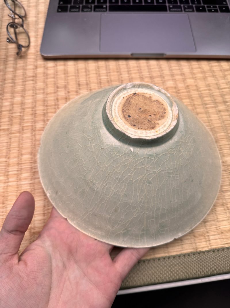 南宋 青白釉刻牡丹紋笠式盌 | Santos Collection | A Chinese Qingbai 'peony' carved bowl, Southern Song dynasty - 图7