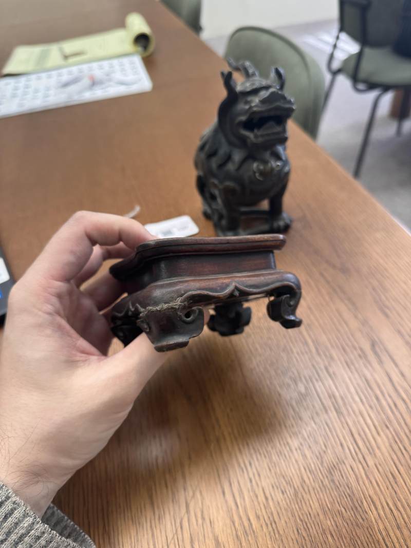 明 銅甪端爐 | A Chinese bronze 'luduan' incense burner, Ming dynasty - 图22