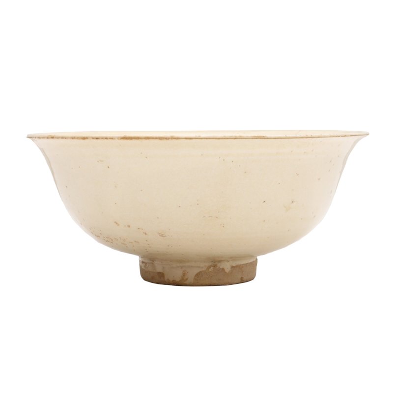 宋至金 白釉盌 | A Chinese white-glazed bowl, Song-Jin dynasty - 图1