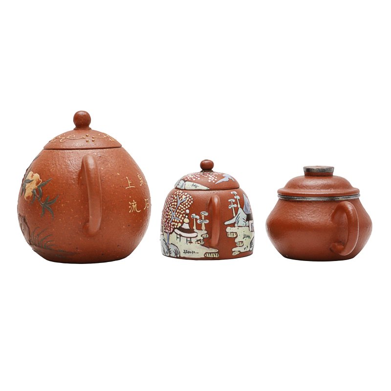 二十世紀 宜興紫砂蓋壺 一組三件 | Three Chinese Yixing zisha teapots and covers, 20th century - 图3