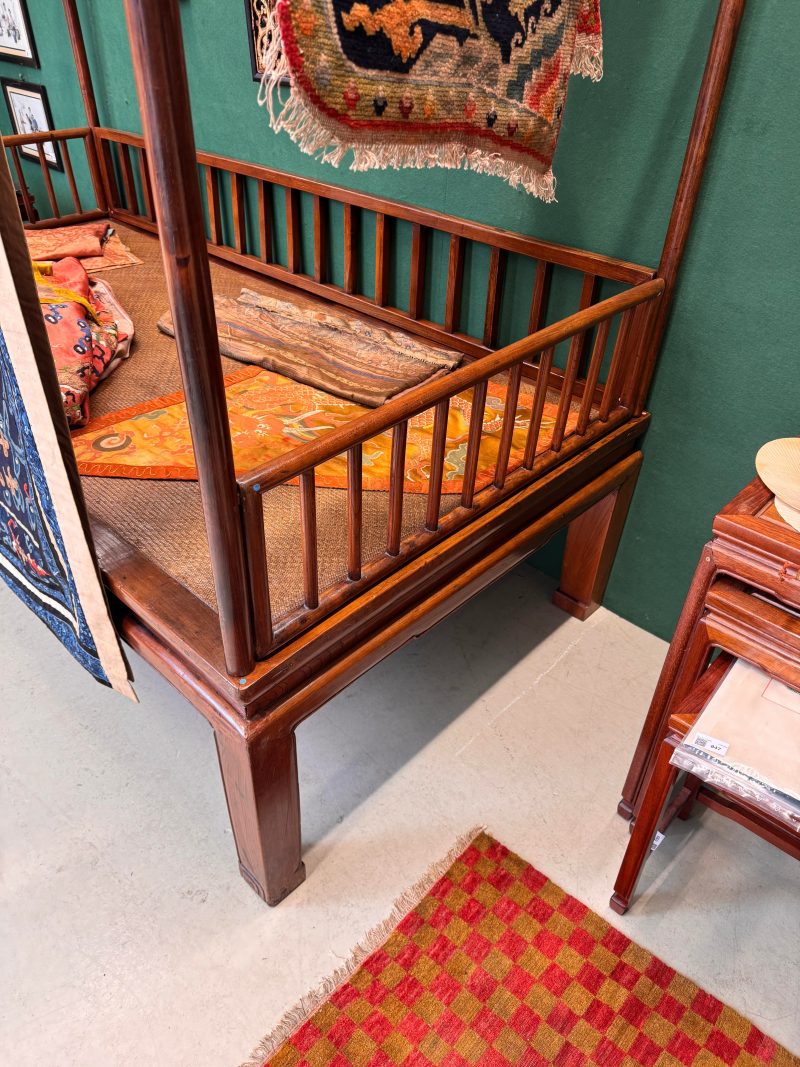 十九世紀 櫸木四柱架子床 | A fine Chinese jumu southern elm four-poster canopy bed, 19th century - 图21