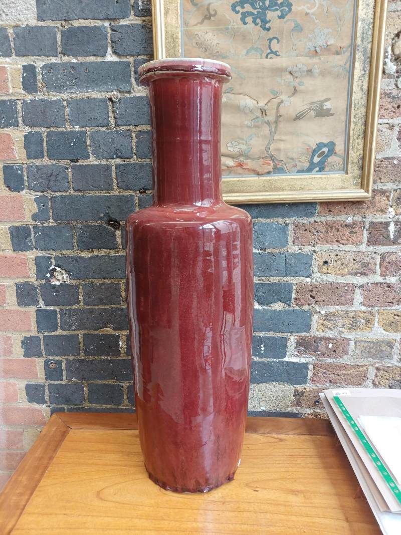 清康熙 郎窯紅釉棒槌瓶 | A rare and very large Chinese copper red-glazed 'Langyao' rouleau vase, Qing dynasty, Kangxi period - 图35