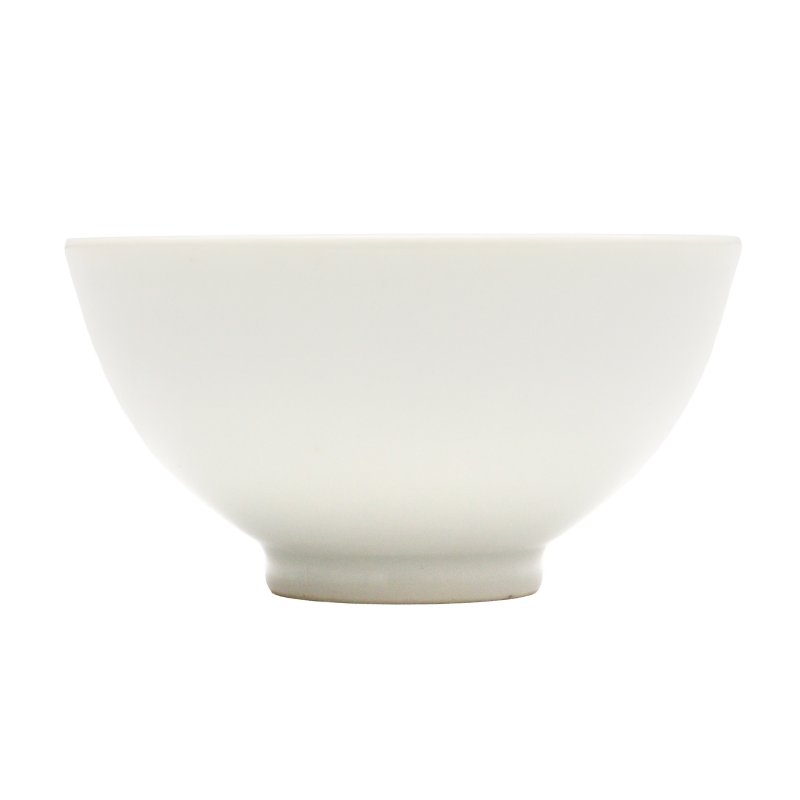 十九/二十世紀 德化白瓷蟠桃圖盃《大明成化年製》款 | A Chinese white-glazed 'peach' cup, 19th/20th century