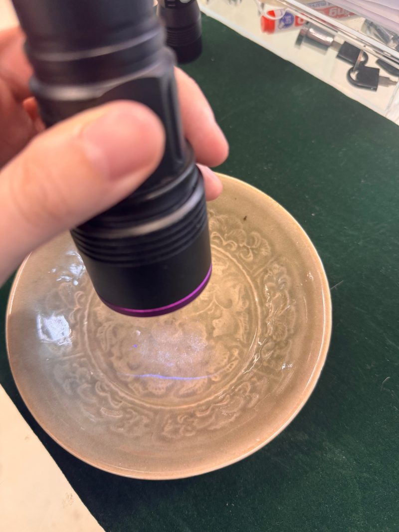 北宋 耀州窯青釉刻花牡丹紋盌 | Santos Collection | A Chinese Yaozhou celadon 'peony' bowl, Northern Song dynasty - 图14