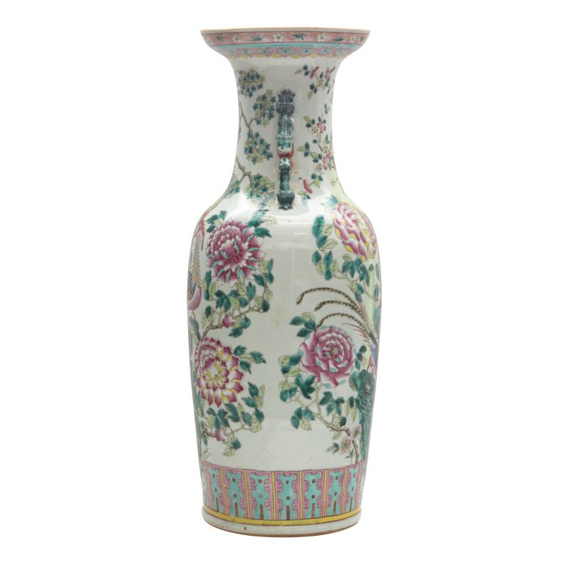 清十九世紀 粉彩錦雞牡丹圖瓶 | A Chinese famille-rose 'pheasants' vase, 19th century - 图2