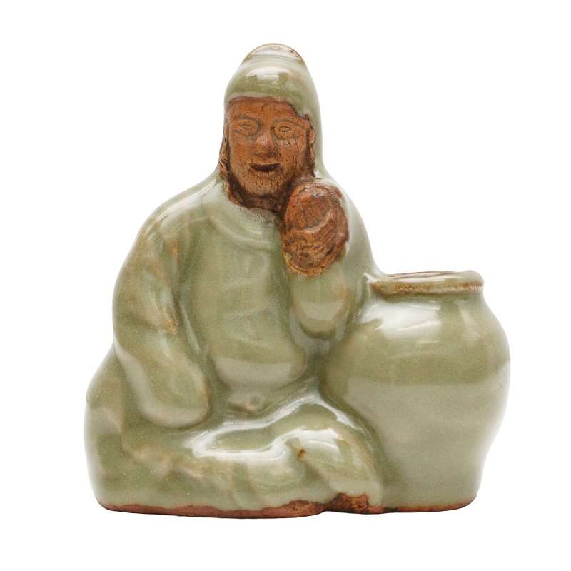 明 龍泉青釉露胎人物坐像 | A Chinese Longquan celadon-glazed biscuit figure, Ming dynasty - 图1