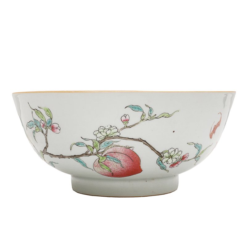 晚清/民國 粉彩蟠桃紋盌 | A Chinese famille-rose 'peaches' bowl, late Qing dynasty / Republic period - 图2