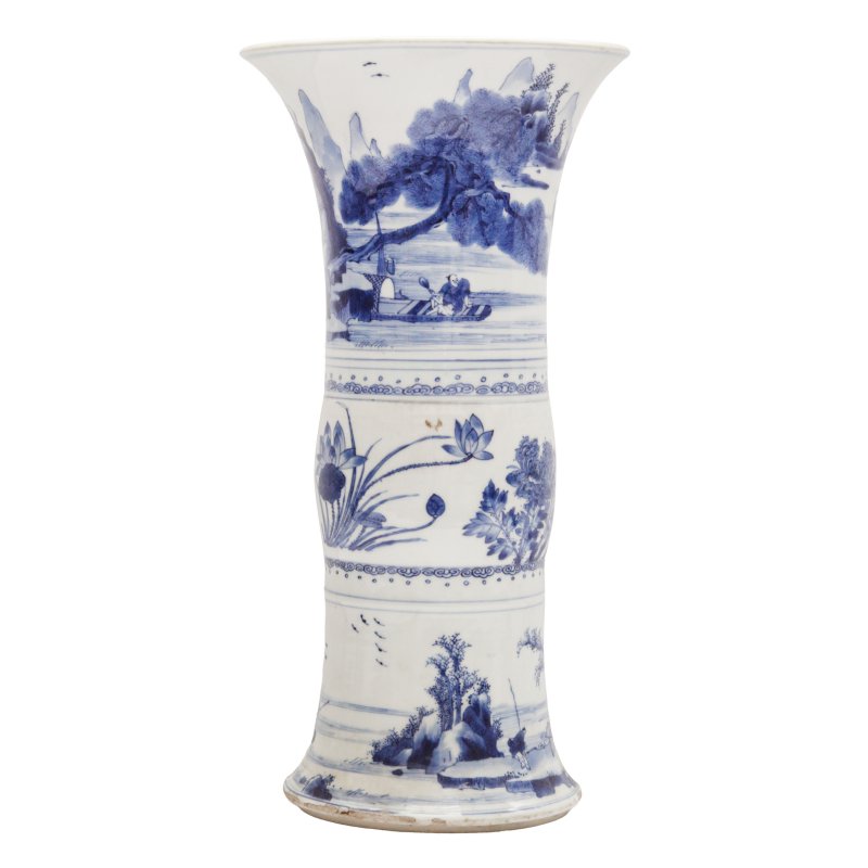 清康熙 青花山水人物圖花觚 | A Chinese blue and white 'gu' vase, Qing dynasty, Kangxi period
