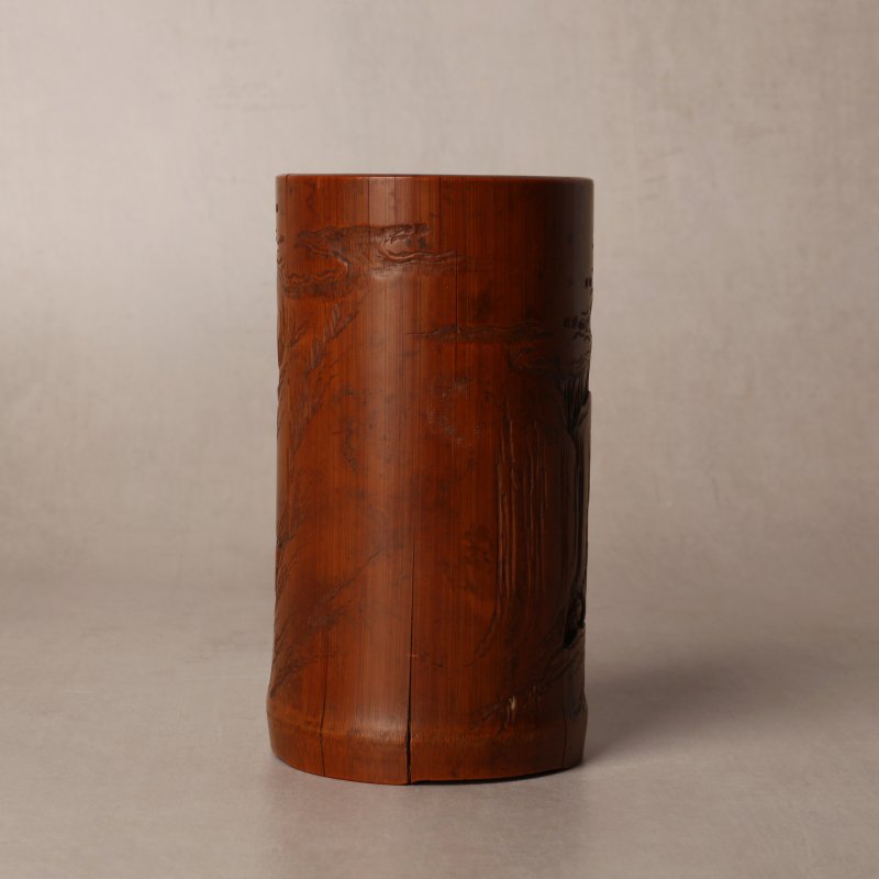 清十九世紀 竹雕山水人物圖筆筒 | A Chinese carved bamboo brushpot, Qing dynasty, 19th century - 图10