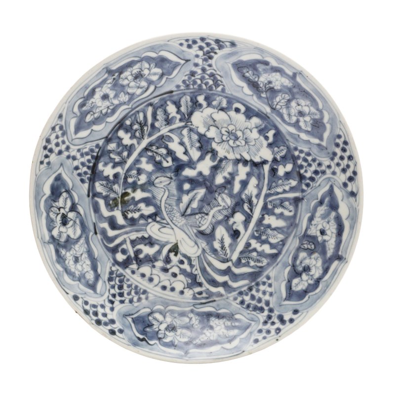 明 汕頭窯青花及白釉器一組兩件 | A group of Chinese Swatow blue and white and white-glazed 'Binh Thuan' wares, Ming dynasty - 图2