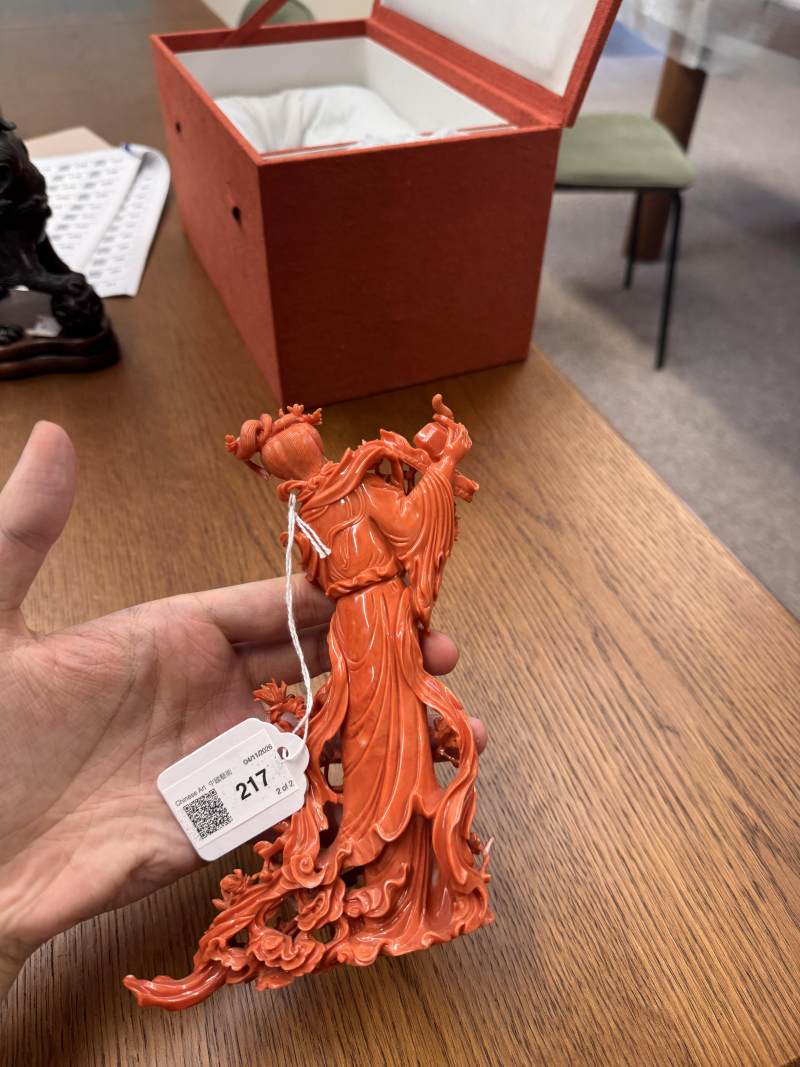 十九世紀 珊瑚雕麻姑獻壽像 | λ A fine Chinese carved coral figure of a Magu, 19th century - 图18