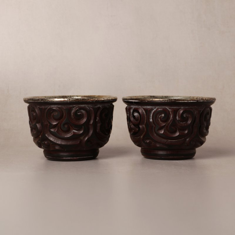 元/明 剔犀花卉紋盃一對 | A rare pair of Chinese 'tixi' lacquer cups, Yuan/Ming dynasty - 图27
