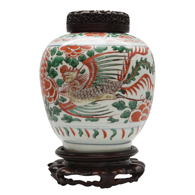 過渡期 五彩穿花鳳紋罐 | A Chinese wucai 'phoenix' jar, Transitional period, 17th century - 图3
