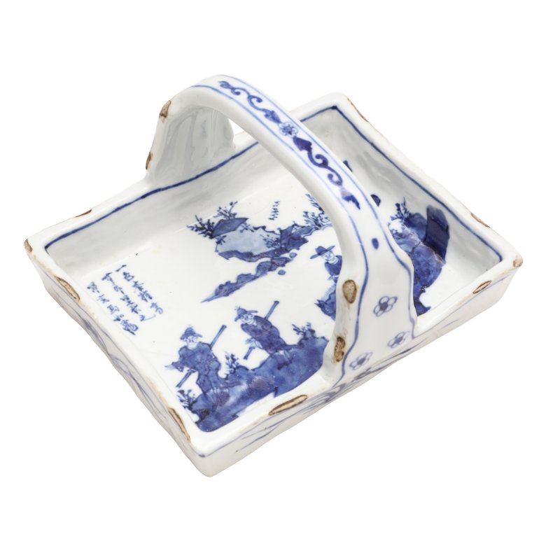 明天啟 青花古染付人物故事圖盤 | A Chinese kosometsuke blue and white handled tray, late Ming dynasty, Tianqi period