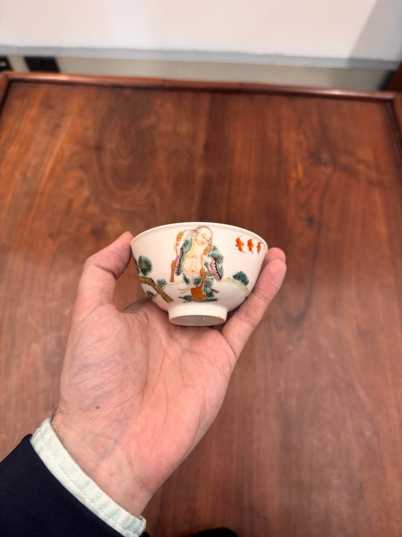 清同治 粉彩仙人圖盌 《同治年製》款 | A Chinese famille-rose 'immortal' bowl, Qing dynasty, Tongzhi period - 图12