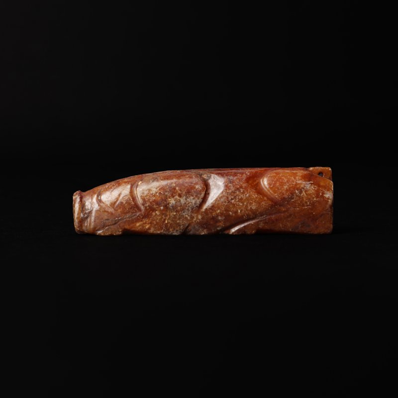或為漢 玉雕卧豚擺件 | A Chinese archaistic figure of a pig, possibly Han dynasty