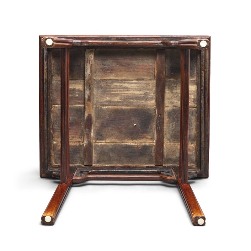 黃花梨如意雲紋桌 | A HUANGHUALI TABLE - 图5