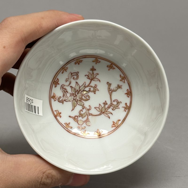 清雍正 粉彩莲瓣纹杯碟一套 - 图8