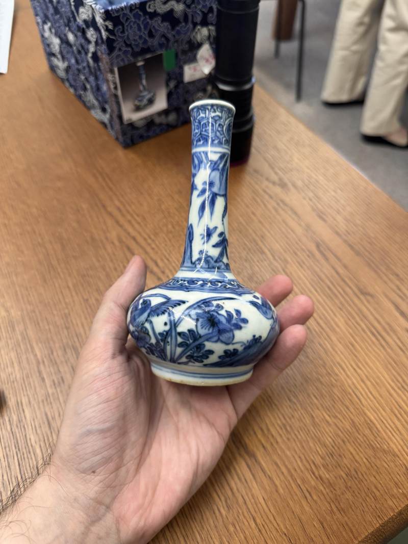 明 古染付青花花鳥圖膽瓶 | Santos Collection | A Chinese kosometsuke blue and white 'birds' bottle vase, Ming dynasty - 图5