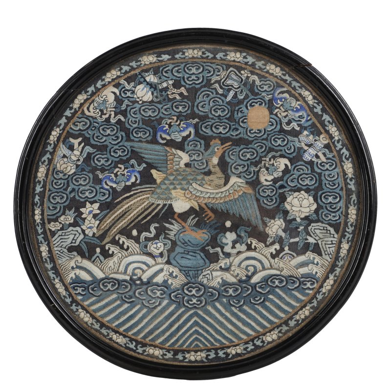 清十八/十九世紀 緙絲文官錦雞紋團補 | A fine Chinese silk kesi 'pheasant' roundel, Qing dynasty, 18th/19th century