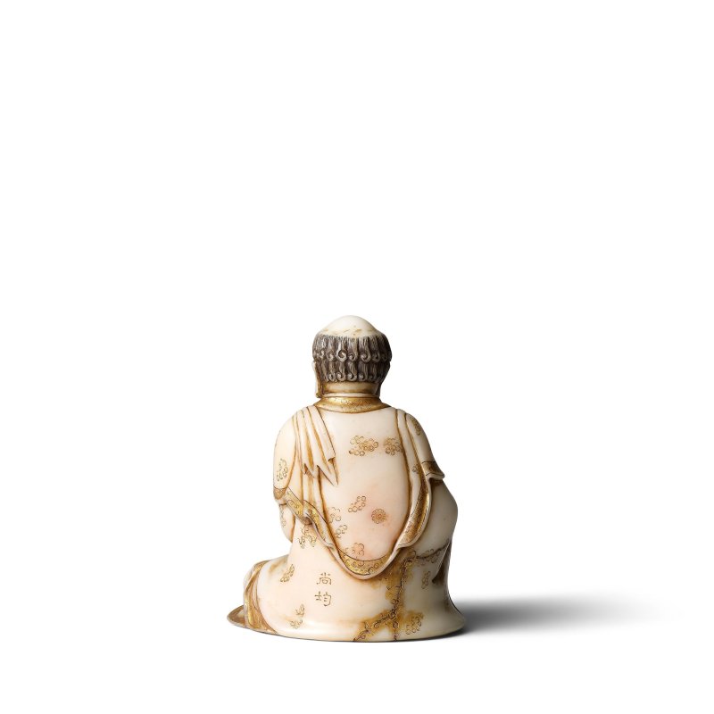 壽山石羅漢坐像 | A CARVED SOAPSTONE FIGURE OF A LUOHAN - 图3